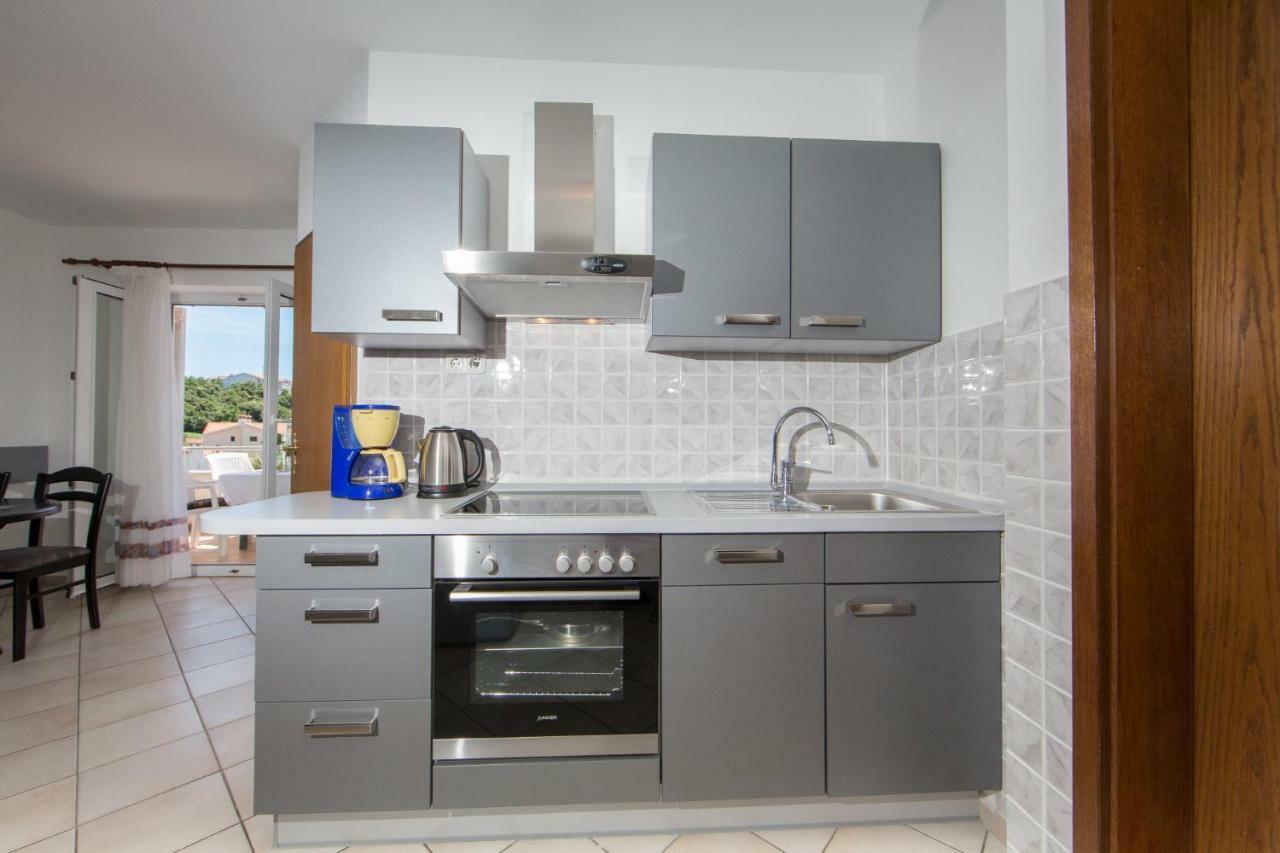 Apartments Sanmichel Pula Exterior photo