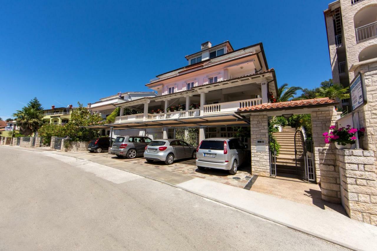 Apartments Sanmichel Pula Exterior photo