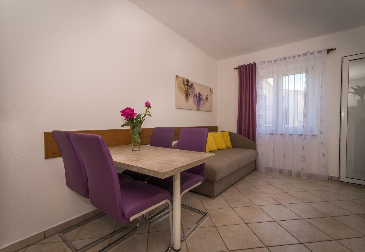 Apartments Sanmichel Pula Exterior photo